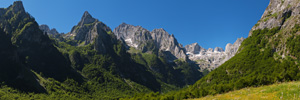 Grbaja Valley, View of the Karanfili Massif